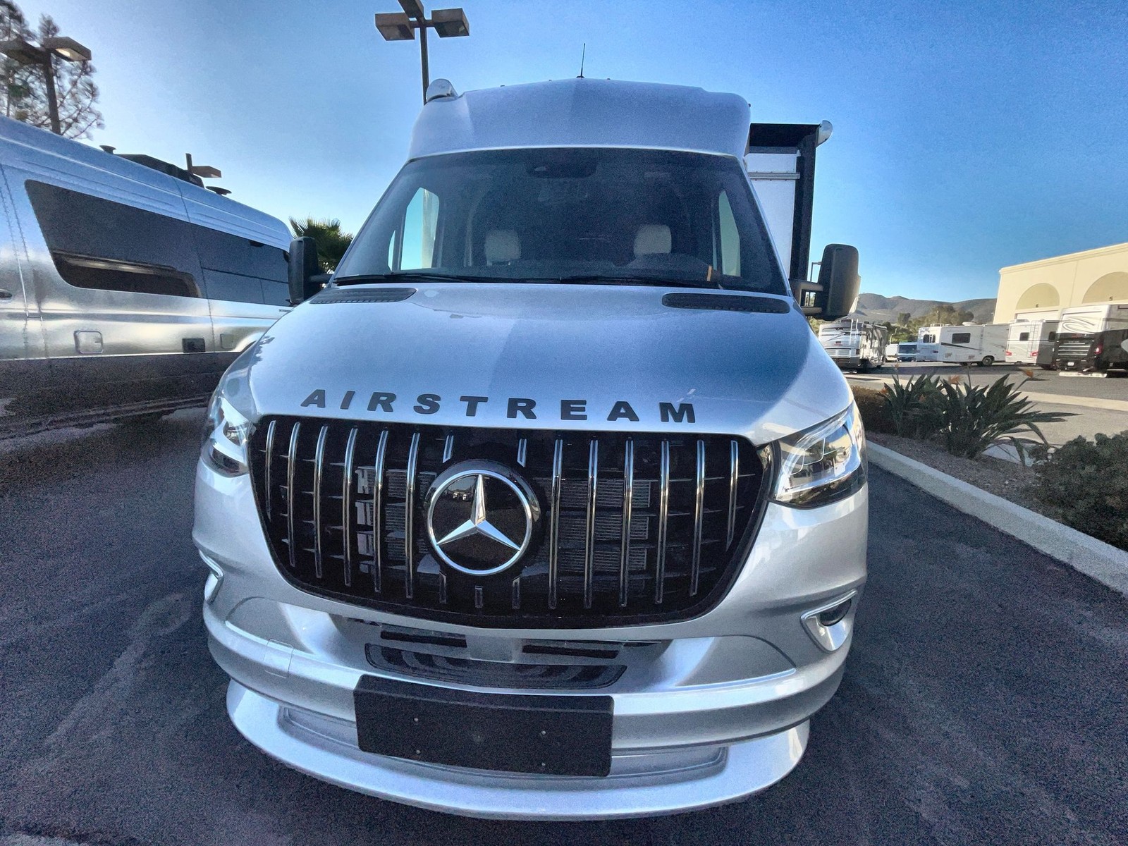 2026 Airstream Atlas MS