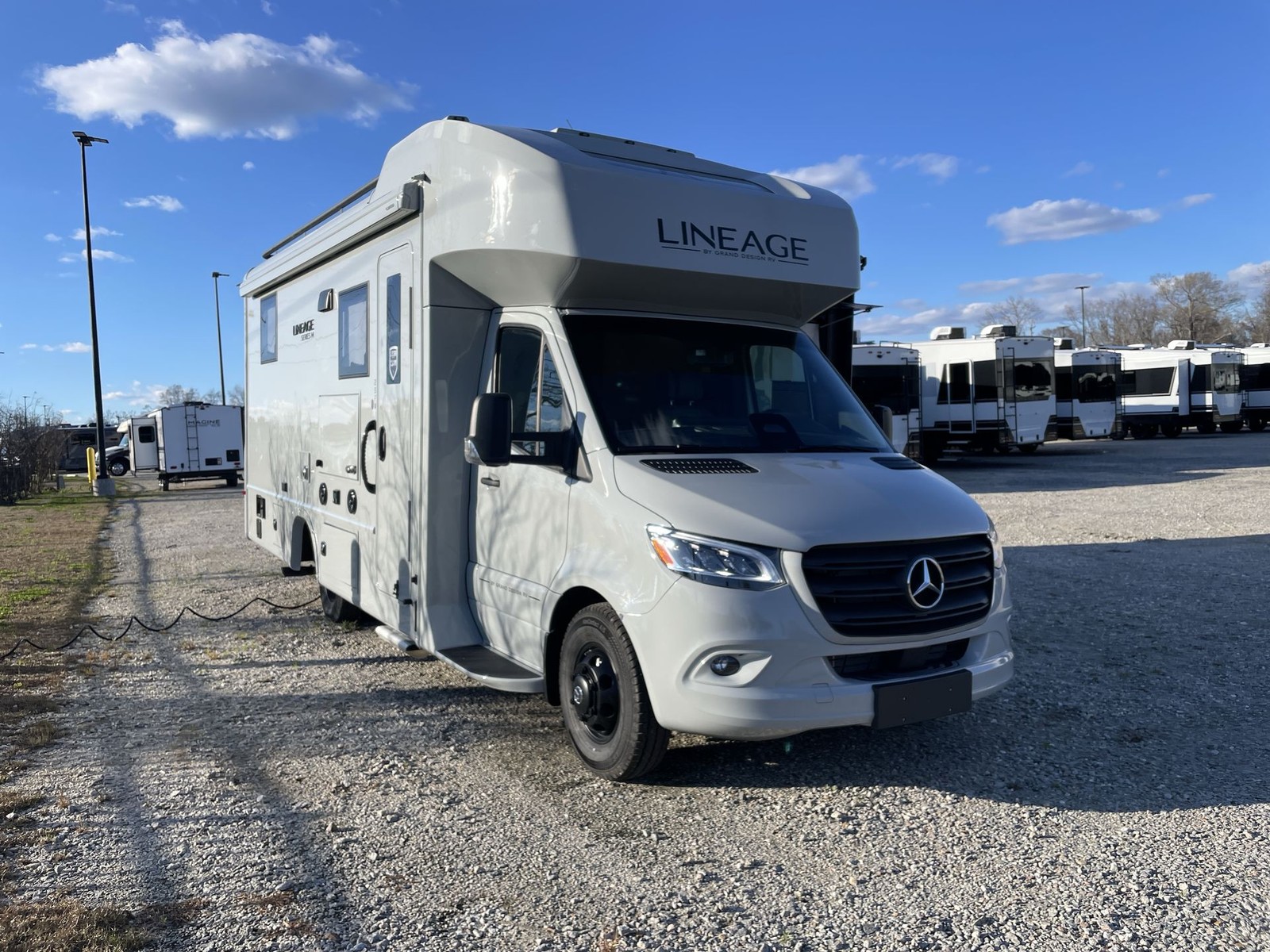 2026 Grand Design Lineage Series M 25FW