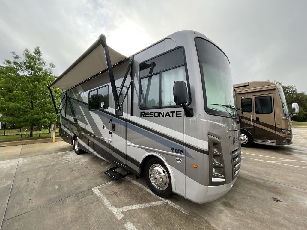 2026 Thor Motor Coach Resonate 29D