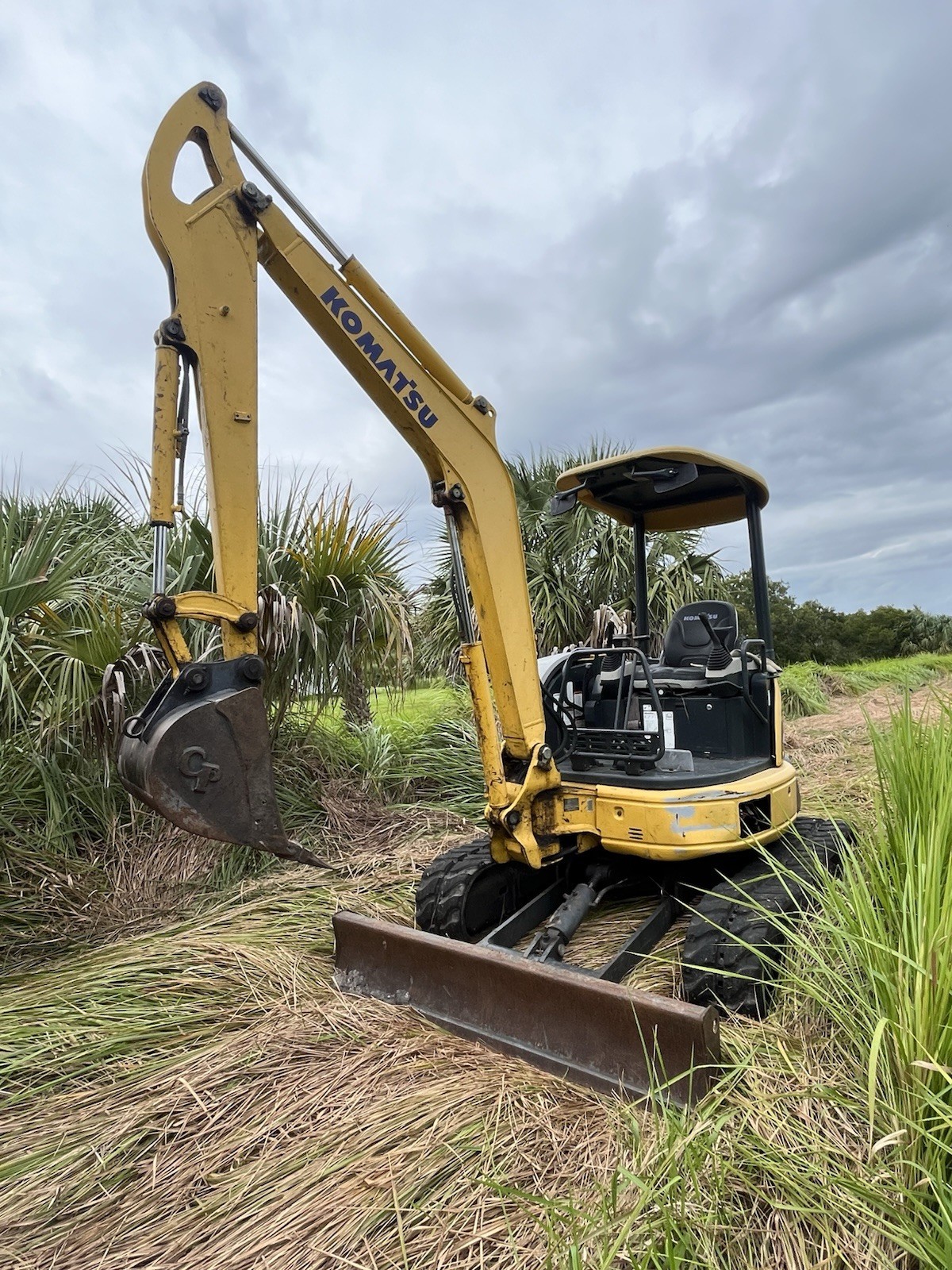 2004 Komatsu PC35MR-2 Mini Excavator