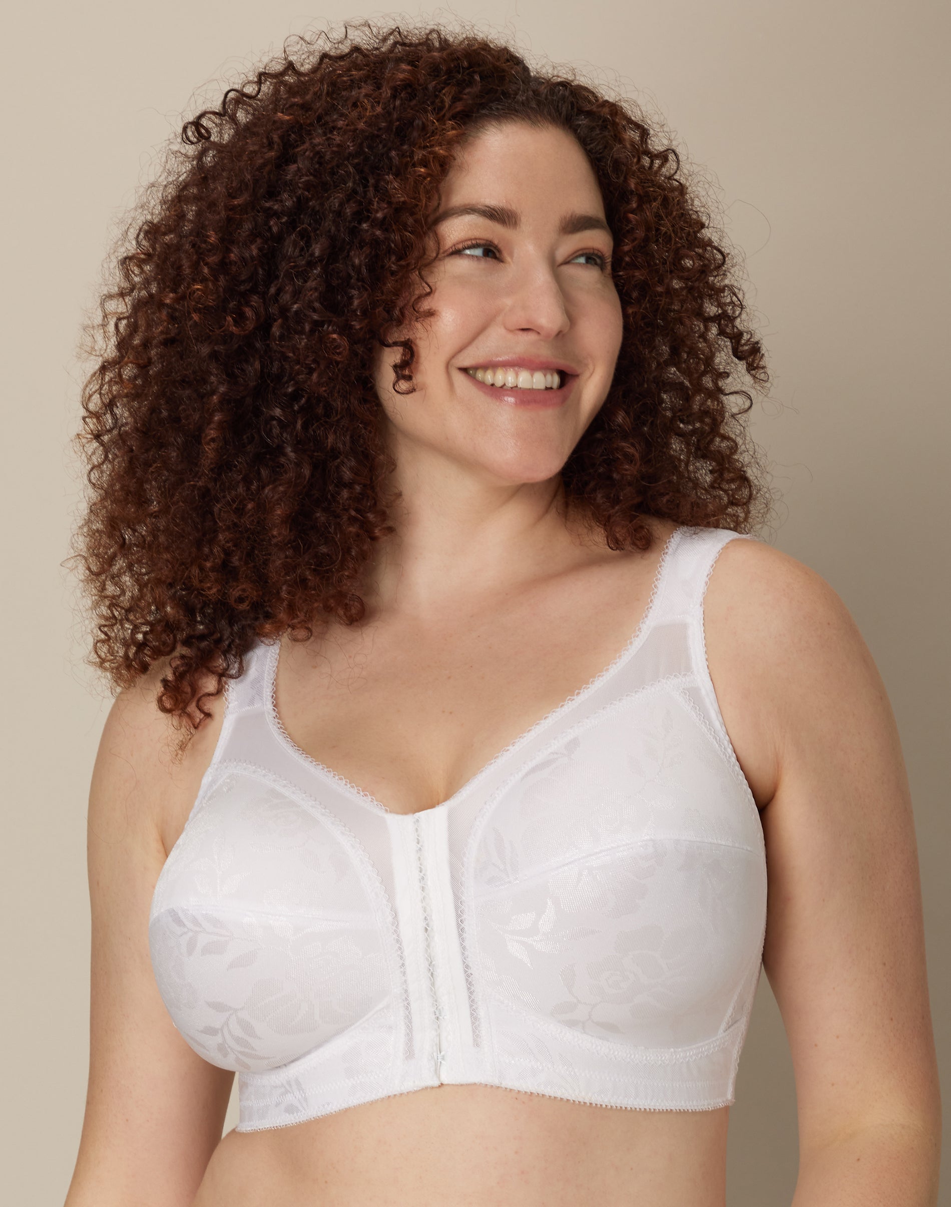 Playtex 18 Hour Supportive Front Close Flexible Back Wireless Bra White 40DDD Women’s