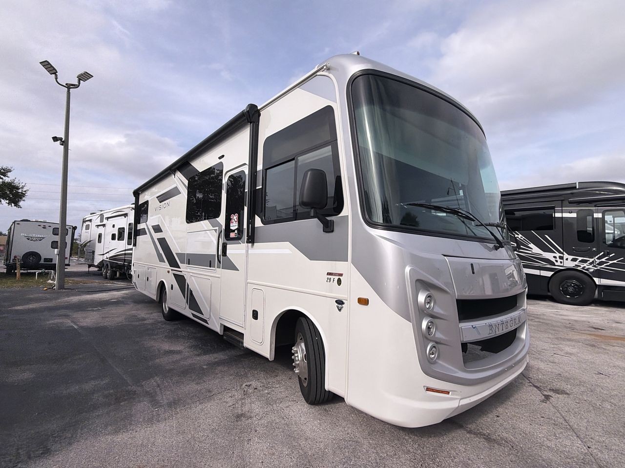 2026 Entegra Coach Vision 29F