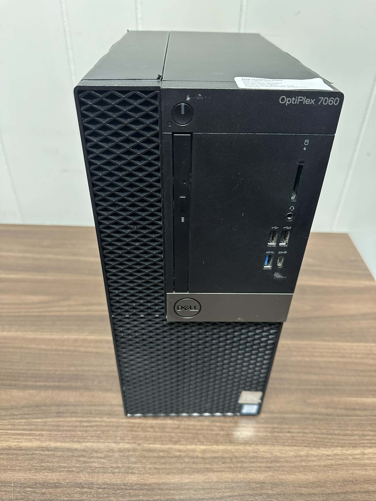 Dell OptiPlex 7060 i7-8700 3.2 GHz 8GB RAM UHD Graphics 630 512GB SSD Very Good