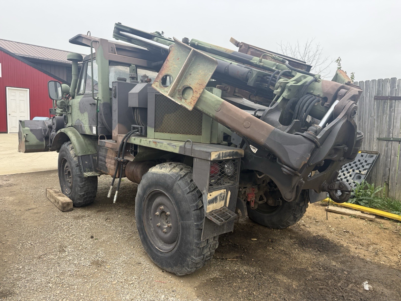 1988 Mercedes Unimog 4×4 Backhoe Loader.