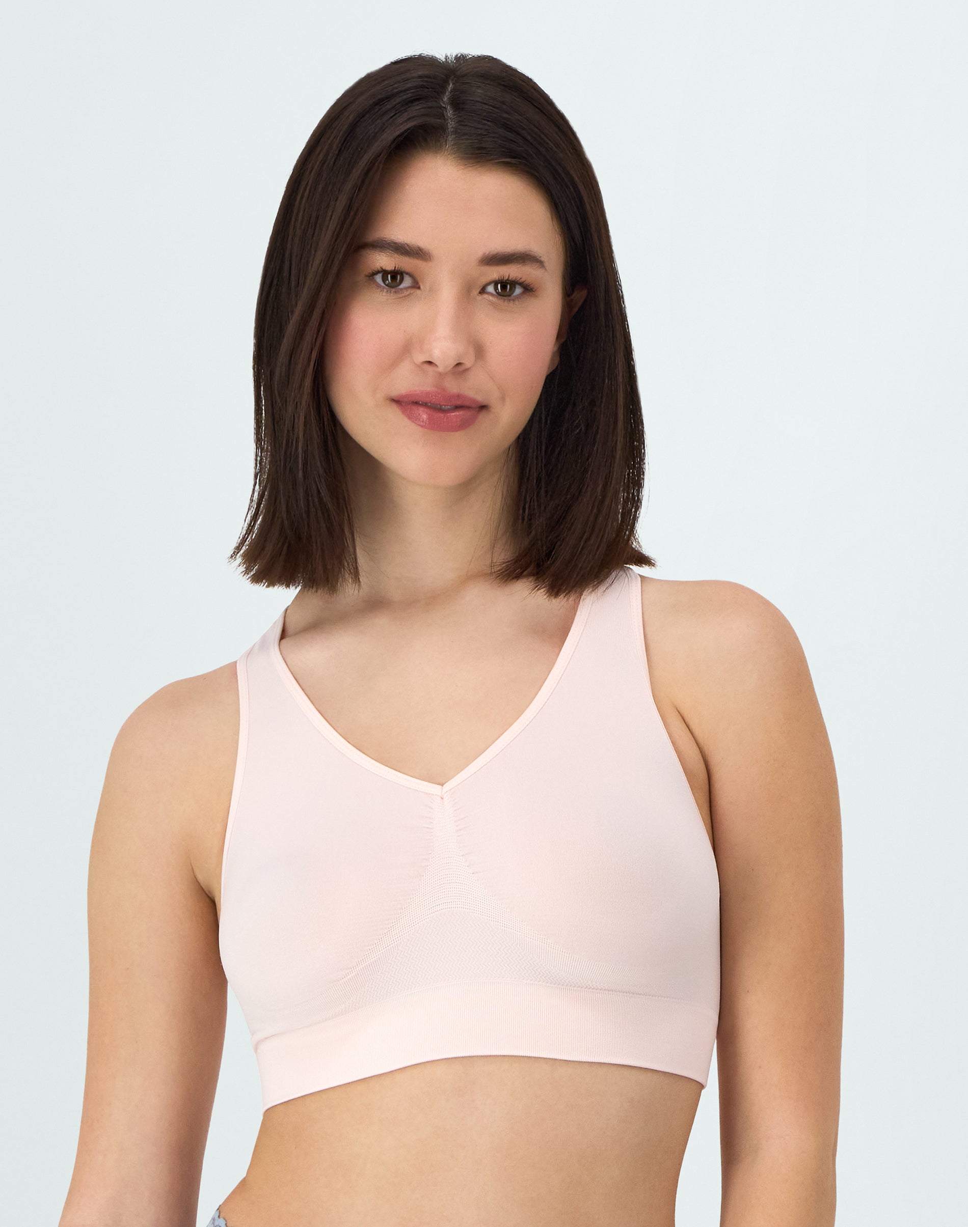Hanes Women’s Seamless Racerback Bra, 2-Pack White/ Light Buff S