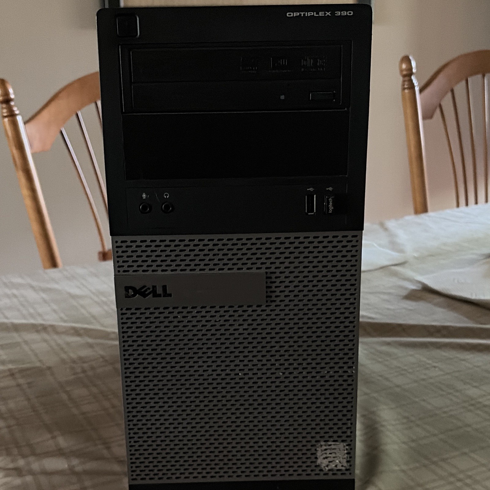 Dell Optiplex Computer Gaming PC [ Intel core i7 16gb ram AMD Radeon RX 550