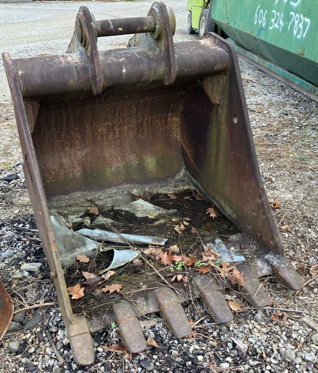 excavator buckets used