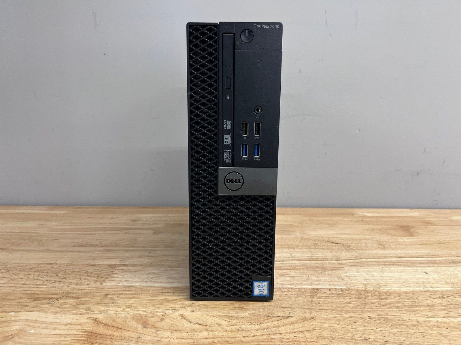 Dell Optiplex 7040 Desktop Computer Intel Core i5, 256GB SSD, 16GB RAM, W11