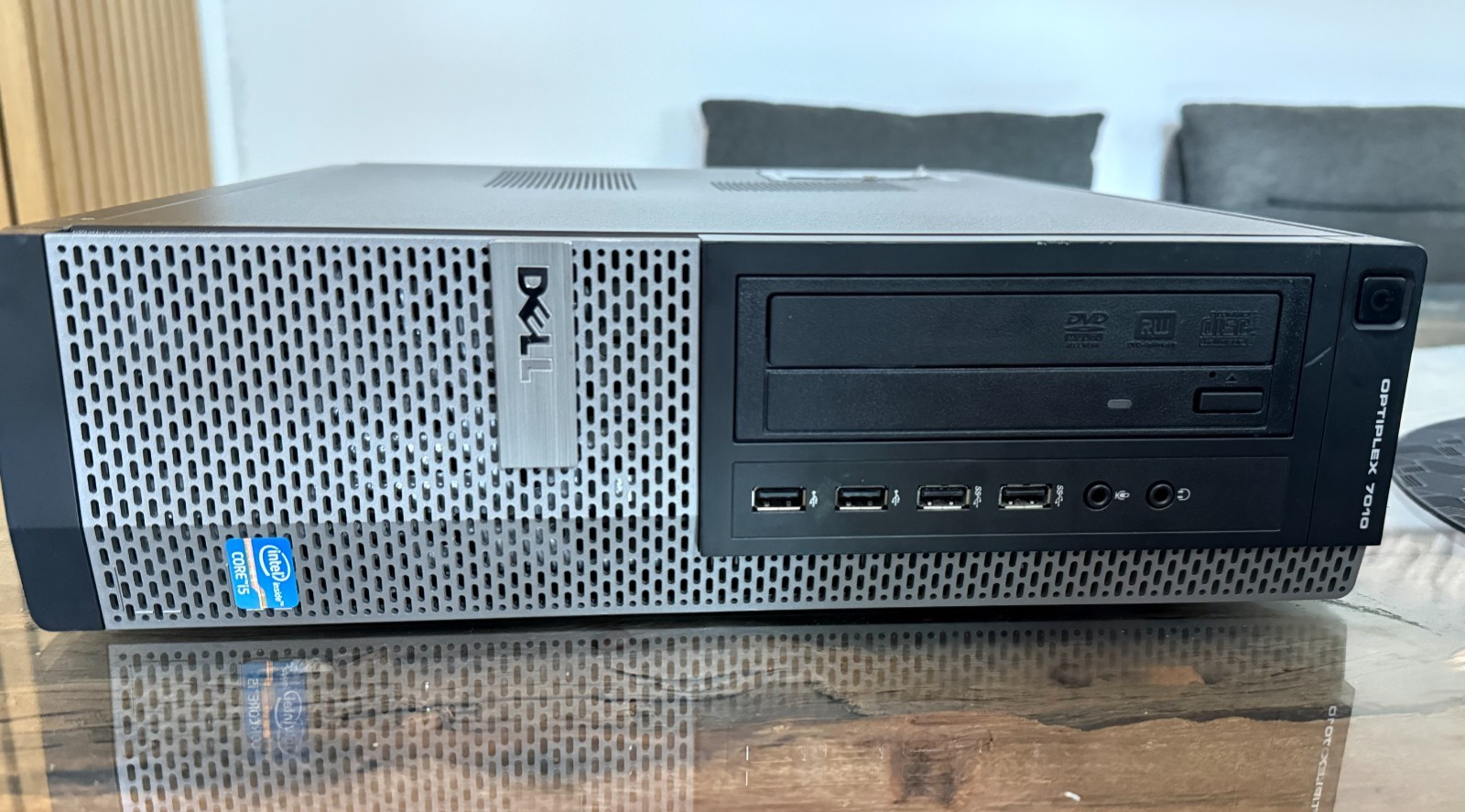 Dell OptiPlex 7010 SFF – Intel Core i5, GK AMD Radeon, 12GB RAM | Windows 11 Pro