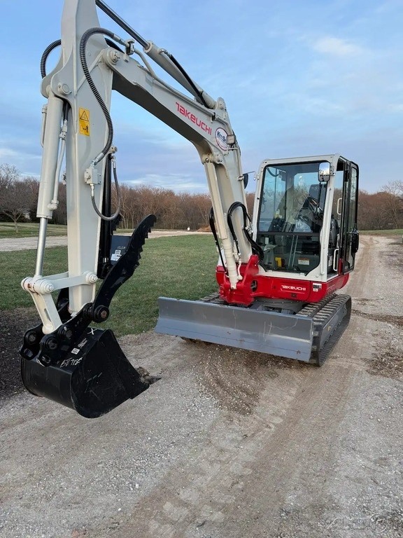 2026 Takeuchi TB250-2 Excavator 16 Hours Quick Attach EROPS Heat/AC Stock#343370