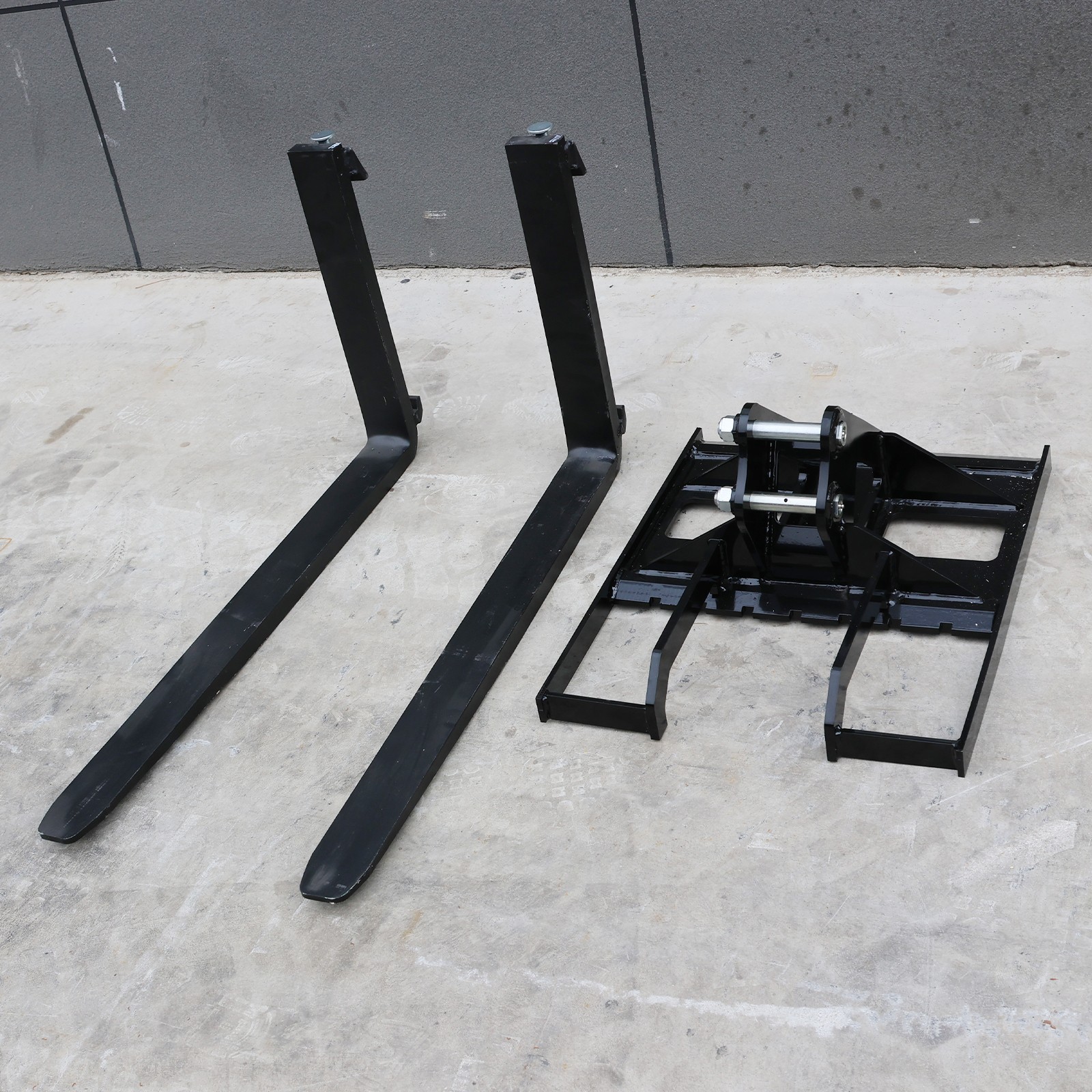 Newly Upgrad Pallet Fork Attachment for 1-2 Ton Mini Excavator 25mm Diameter Pin