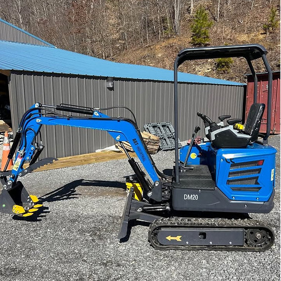 AGT 1.3 ton Mini Excavator EPA 13.5 HP Diesel Kubota Engine Digger Crawler DM20