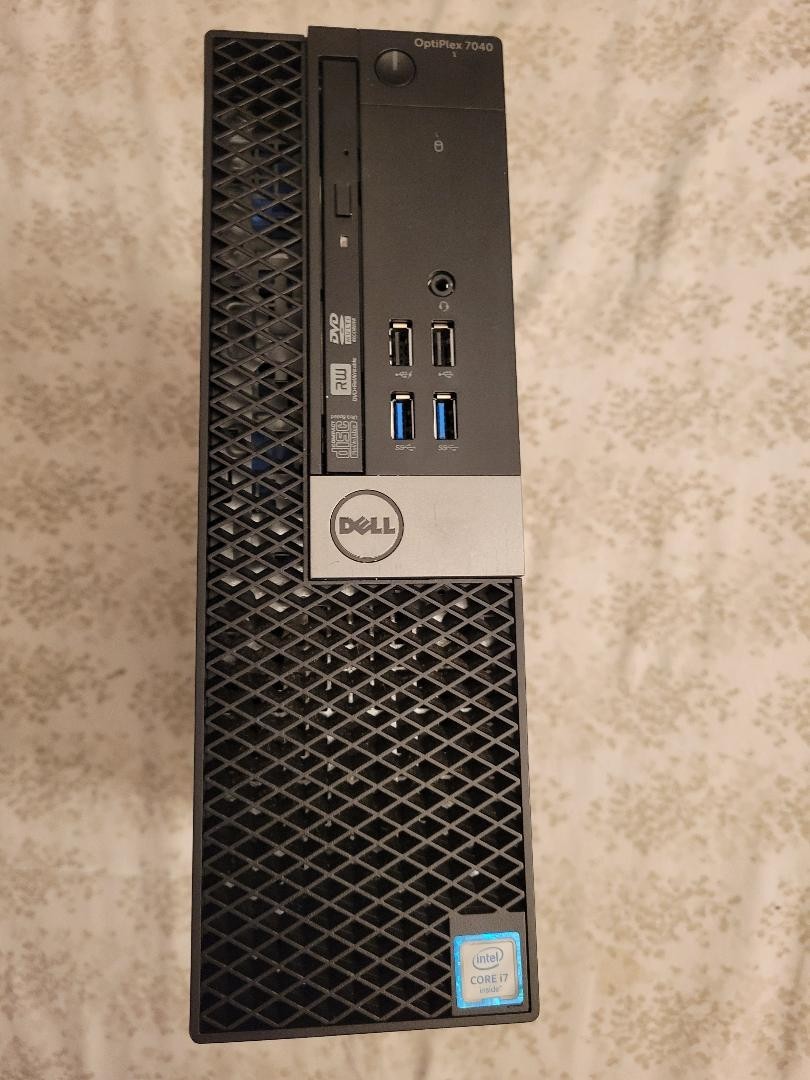 Dell Optiplex 7040 SFF Core i7-6700 3.4GHz 16GB Ram 512 SSD Windows 10 Pro