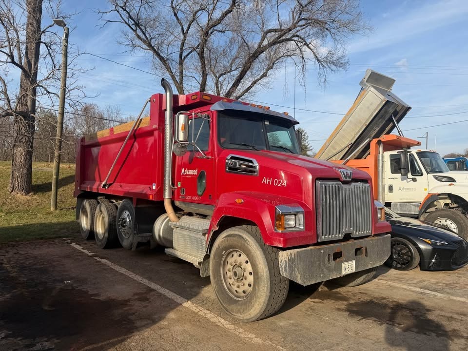 2022 Western Star 4700SF Tri-Axle Dump Truck – DD13 505HP – 8LL