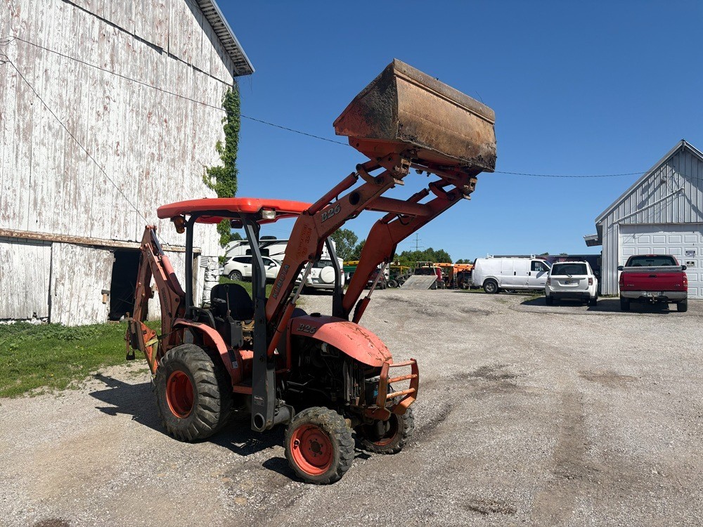2014 Kubota B26 Loader Backhoe AWD For Sale Runs Operates Well