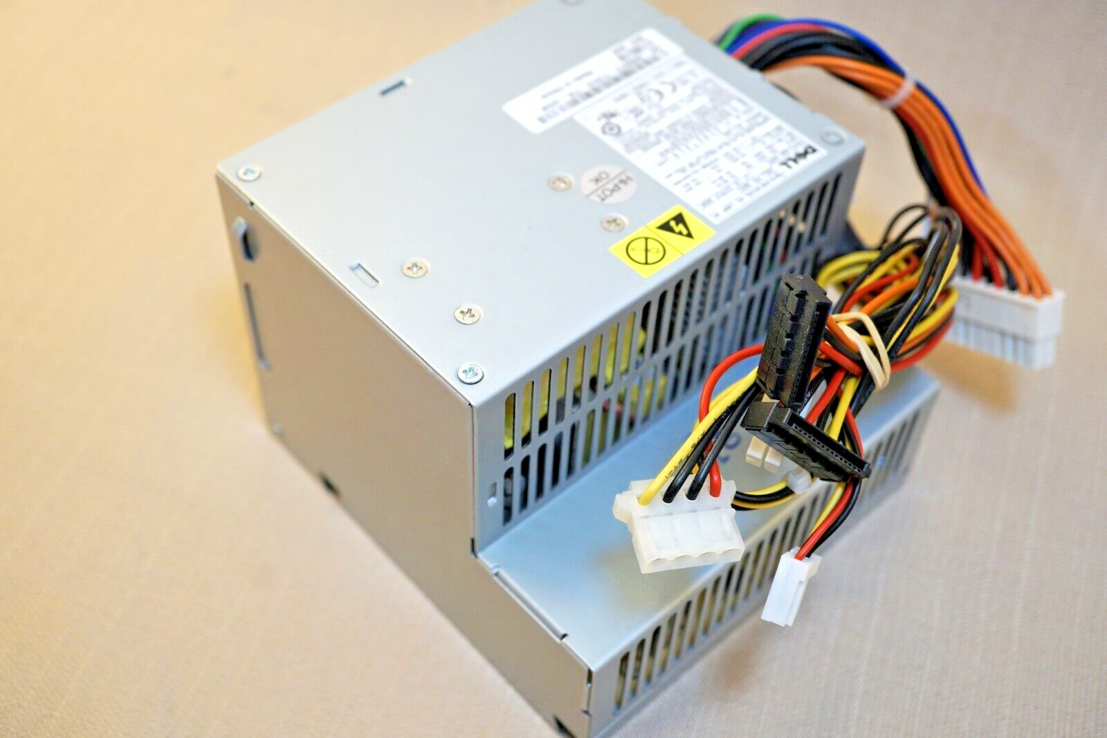 Dell OptiPlex GX620 745 755 DESKTOP 5281-5DF-LF PS-Power Supply L280P-01 MH596