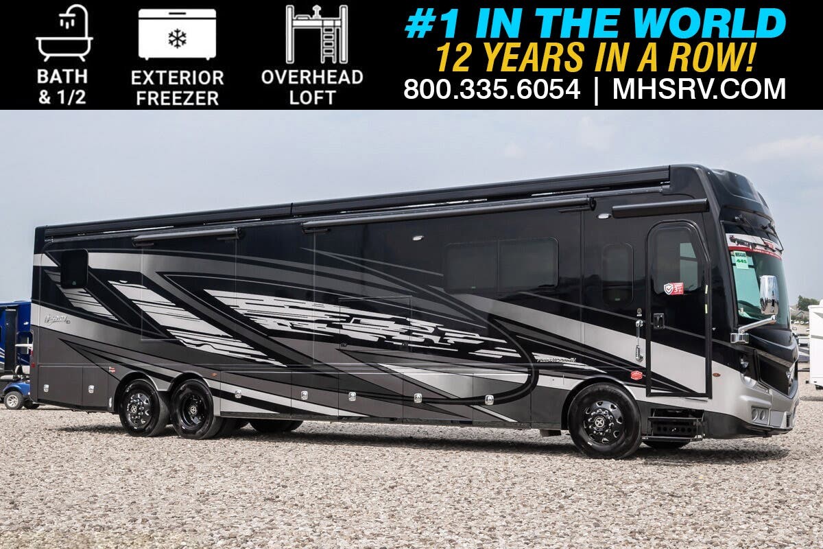 2026 Fleetwood Discovery LXE 44S