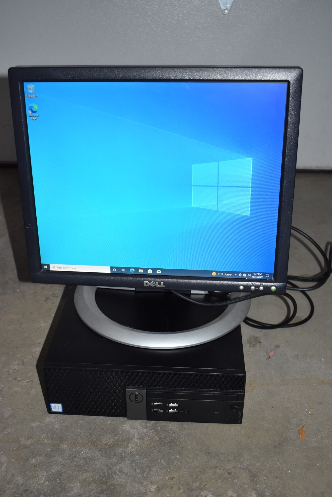 Dell OptiPlex 7040 + LCD Monitor Core i7-6700 3.4GHz 8GB 256GB SSD Windows 10