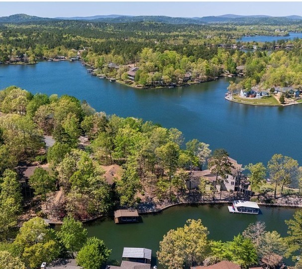 Premium  1 Acre Buildable Lot  Close To Lake Desoto