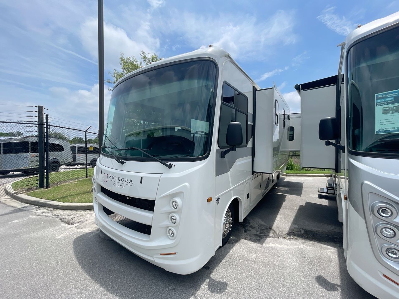 2026 Entegra Coach Vision SE 27ASE