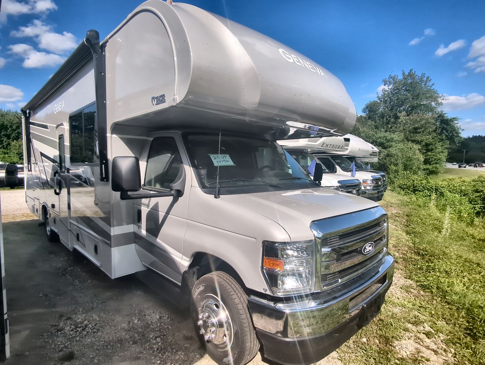 2027 Thor Motor Coach Geneva 29VT