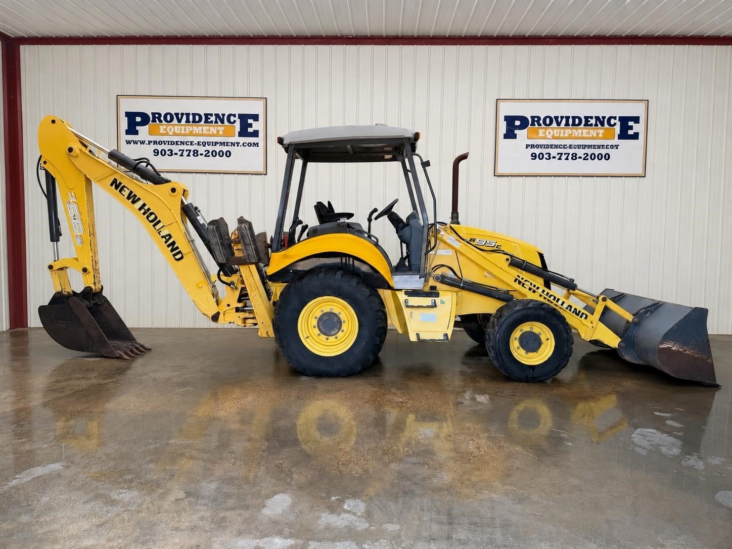 2013 NEW HOLLAND B95C 4WD BACKHOE OROPS WITH SMOOTH BUCKET