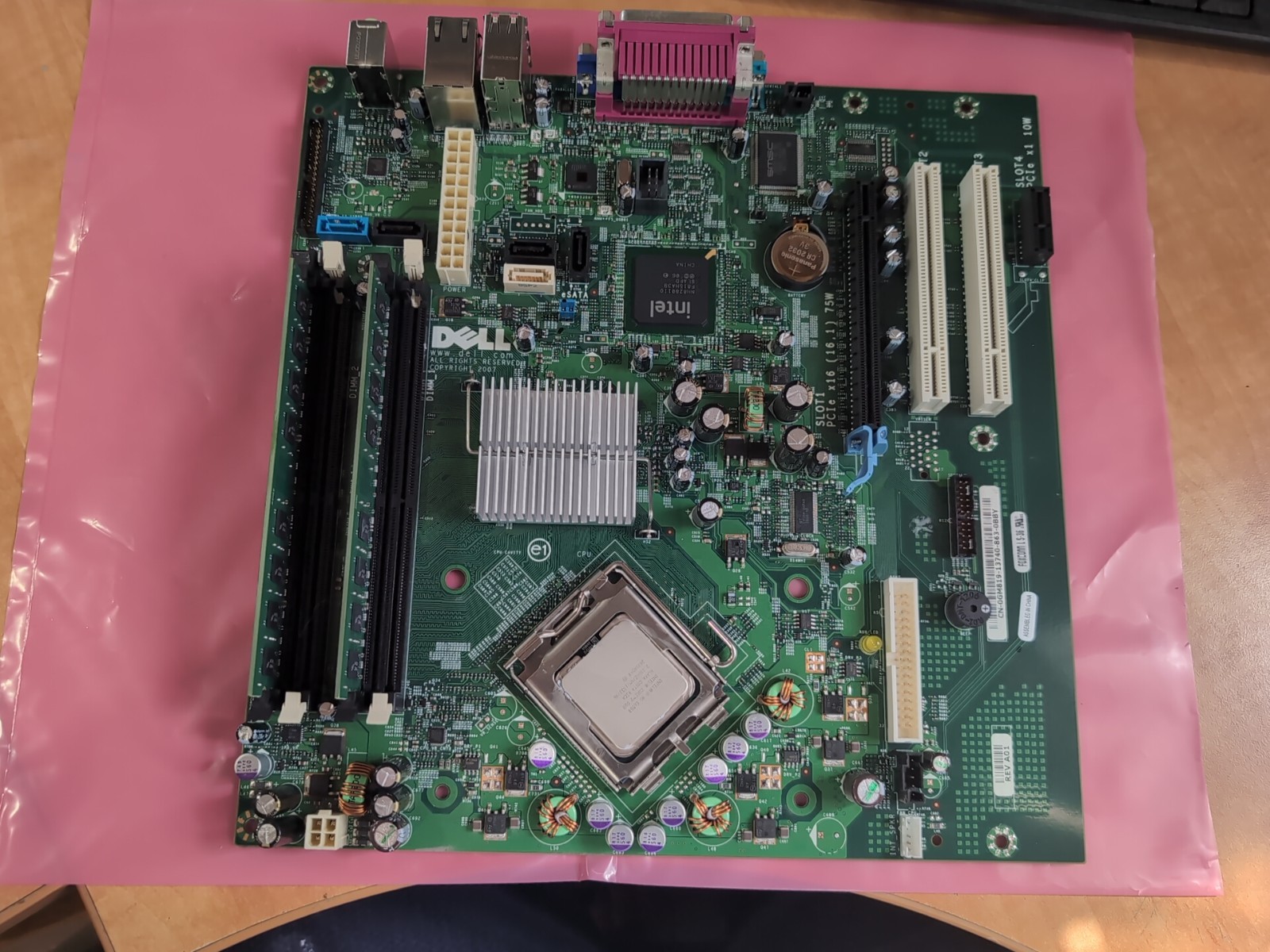 Dell Optiplex 755 Tower Motherboard GM819 0GM819 W/ 4 GB Ram & Intel C2D 2.33 Gh