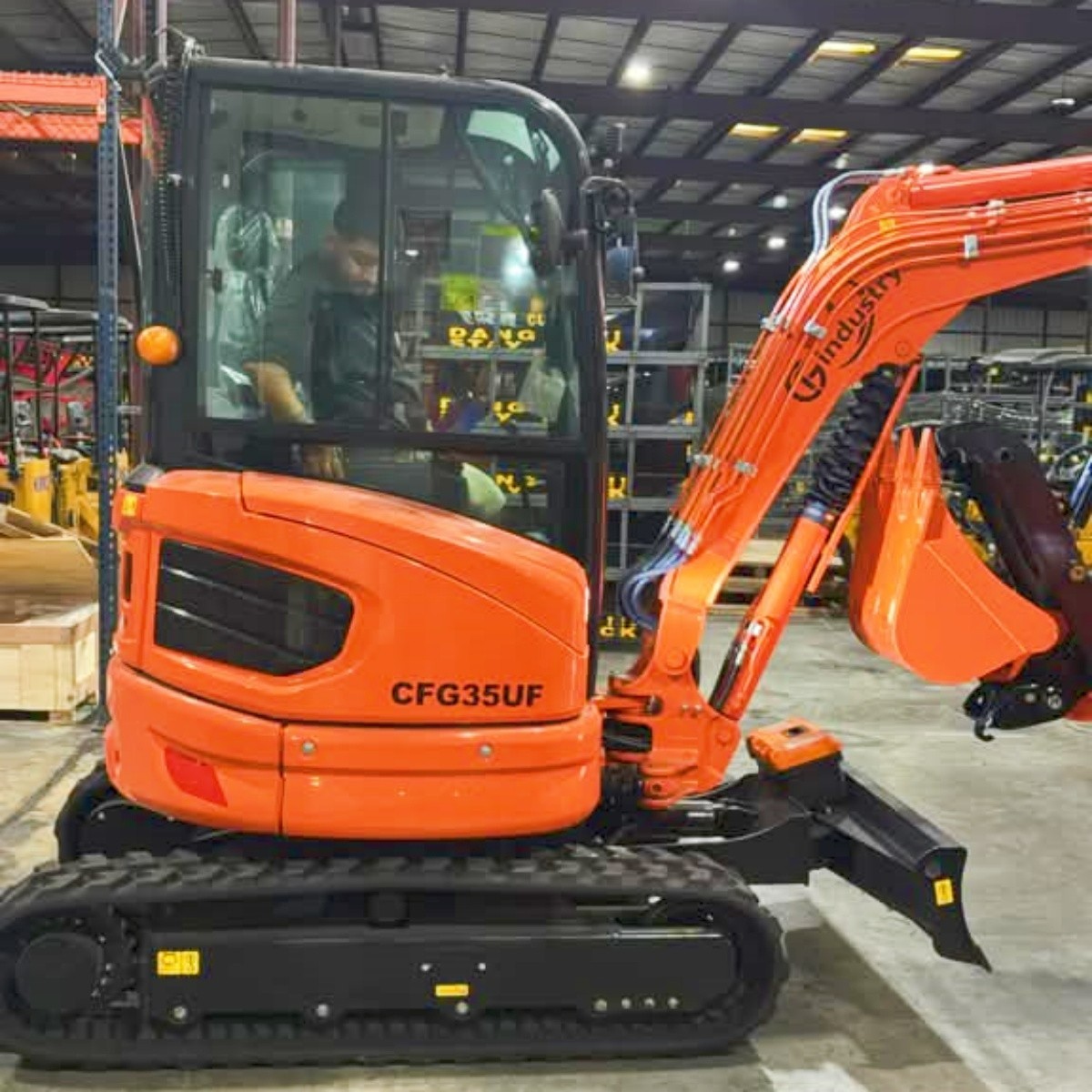 CFG Mini Excavator Upgraded ISO/SAE Kubota Diesel Engine Digger Hydraulic Thumb