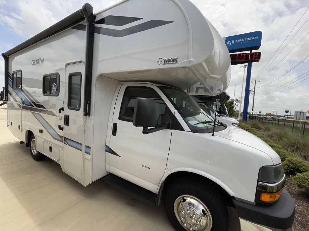 2027 Thor Motor Coach Geneva 21VT Chevy