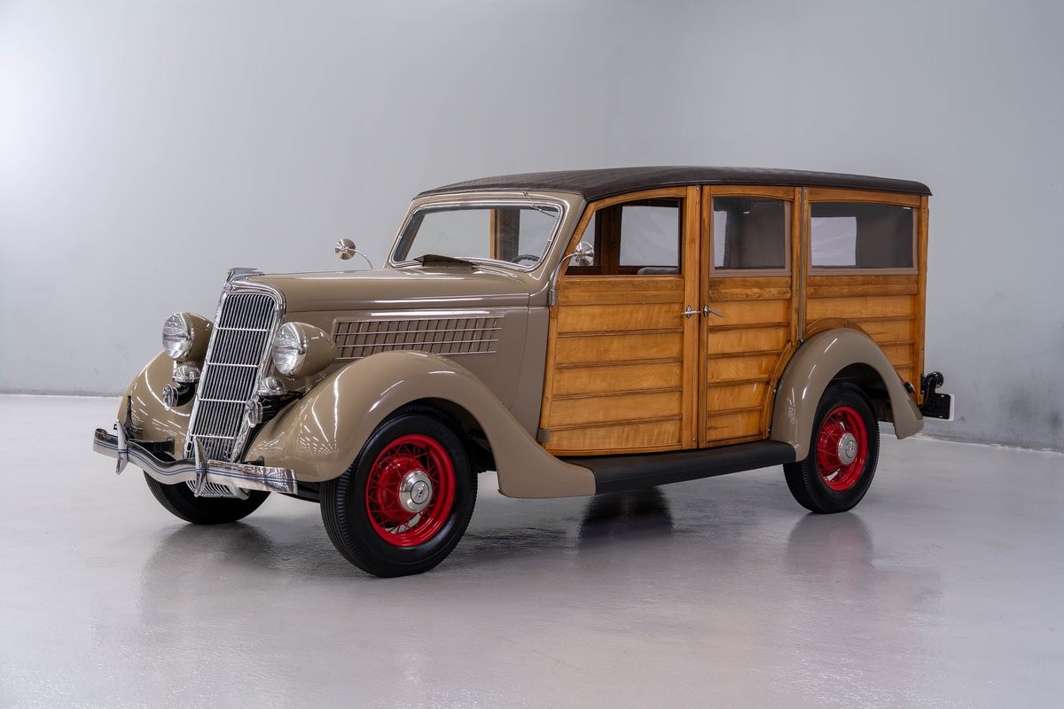 1935 Ford Model A Woody Wagon
