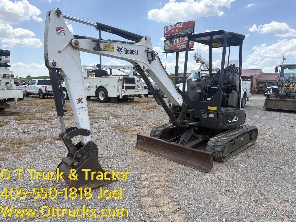 2021 Bobcat E35I Mini Excavator Track Hoe 24Hp 1562 Hrs 7500Lb Used