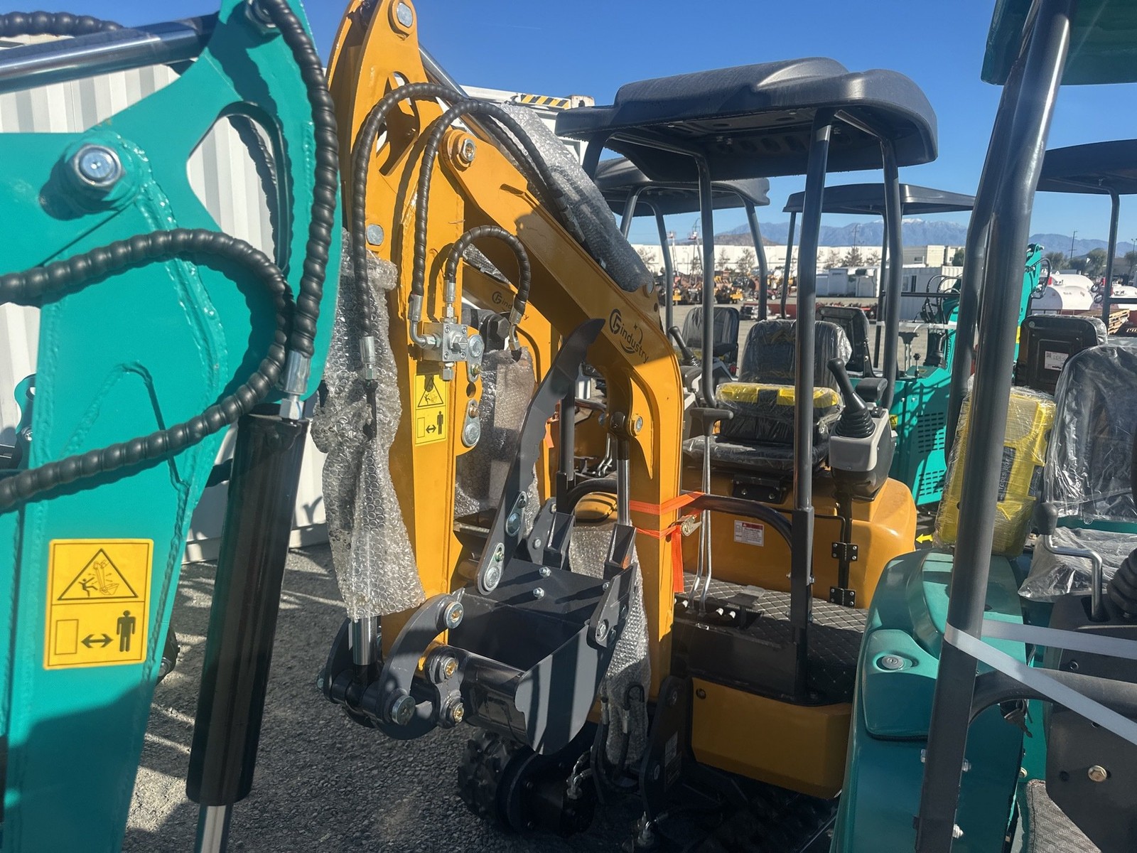 2025 CFG QK18R Mini Excavator OROPS Hydraulic Thumb-4837