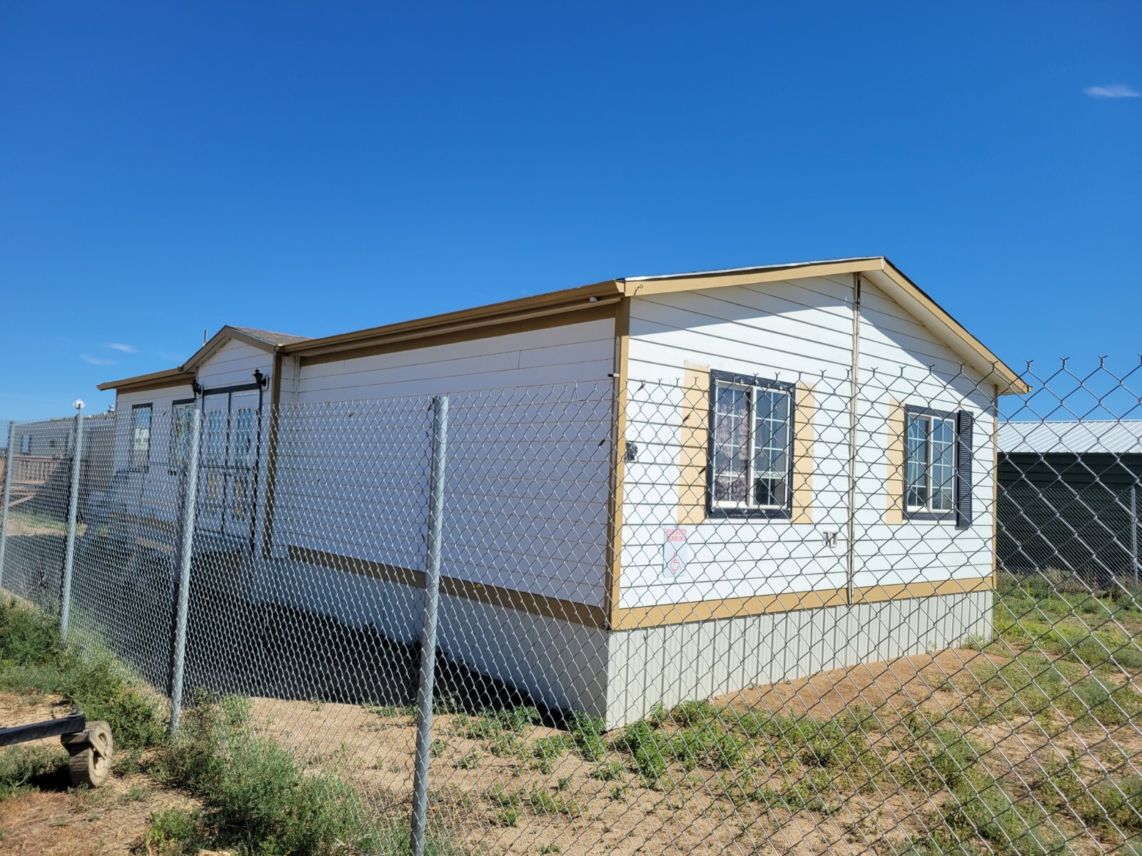 MOBILE HOME TRAILER OFFICE CLASSROOM DOUBLE WIDE HOUSE 3-BDR 1-BTH KITCH LAUNDRY