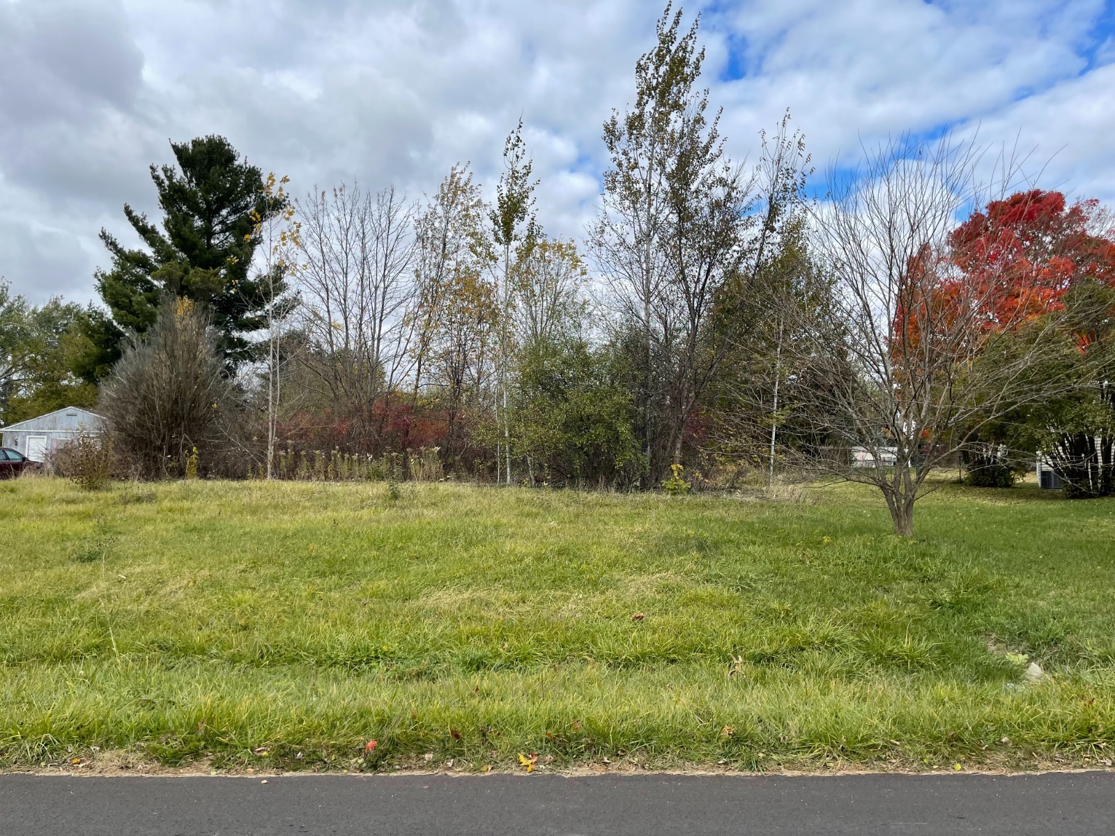 Vacant Land with DEEDED Michigan MINERAL RIGHTS! Lennon MI AMAZING OPPURTUNITY!